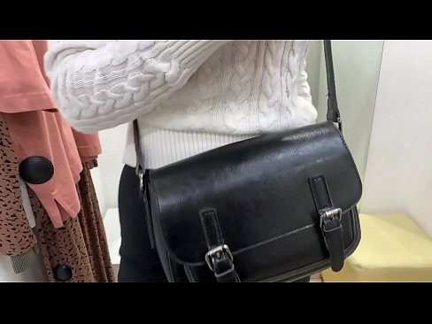 ❤️ Nyilvános maszturbáció a fiatal szuka FeralBerry egy dildóval a próbafülkében ❤ Csak pornó at hu.com-fullporner.ru ️❤